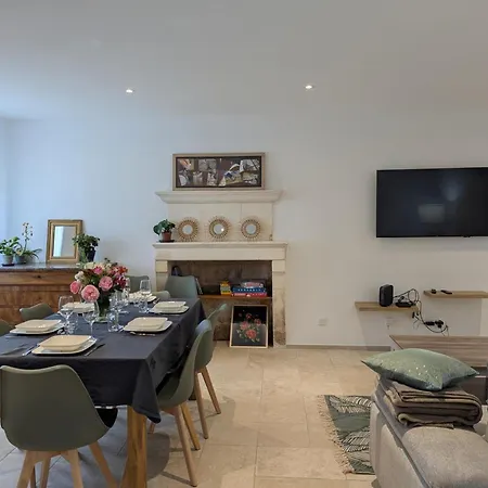 Maison Avec Climatisation Au Coeur Du Village - 6 Pers. - Fr-1-653-290 Casa vacanze Saint-Simon (Charente)