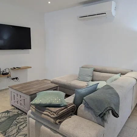 Maison Avec Climatisation Au Coeur Du Village - 6 Pers. - Fr-1-653-290